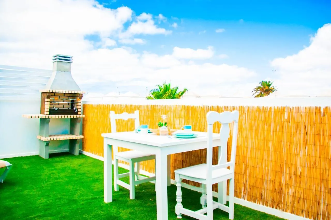 Vibesol Beach Apartament Playa Honda  0*, Playa Honda (Lanzarote) Spain